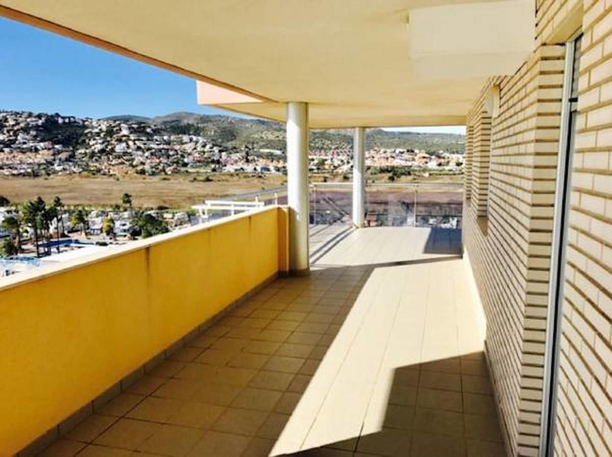 Apartamentos Deluxe Pompeya 5 Пеніскола Екстер'єр фото